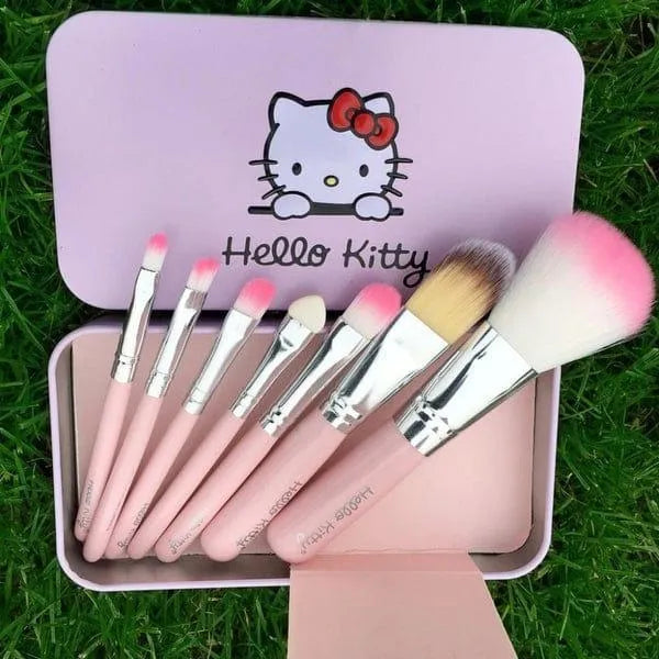 Hello Kitty 7 Pic Brush Set